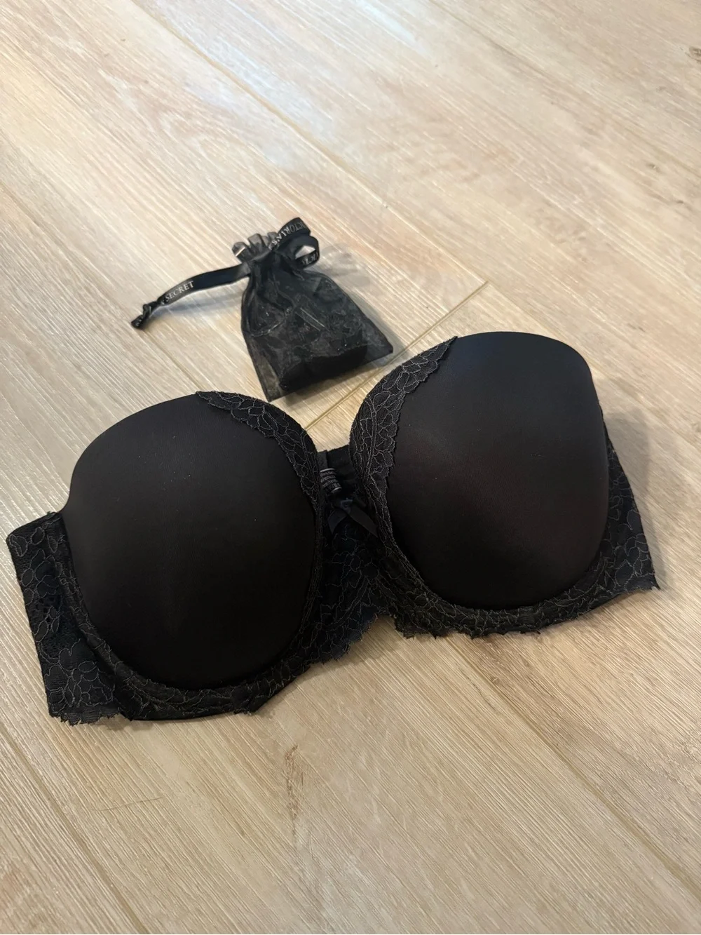 Victoria's Secret Dream Angels Black Lace Multi-Way Bra 34D